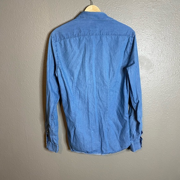 Zara Men's Casual Blue Button-Down Shirt - Picture 2 of 3